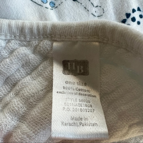 Kyle & Deena Thermal Onesie, Dino Joggers, Hat & handkerchief bib outfit - Picture 3 of 4